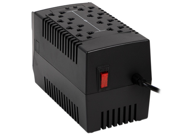 Regulador Koblenz RS-1410 de 1410VA/700W con 8 contactos. - imagen 2