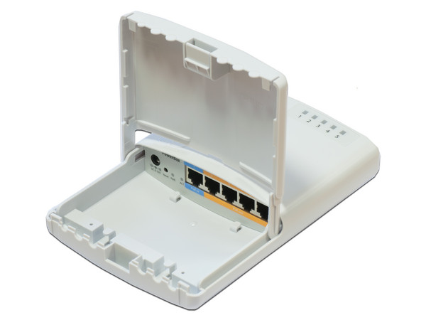 Router MikroTik RB750P-PBR2 de 5 puertos Fast Ethernet con PoE Pasivo, Uso Exterior. - imagen 2