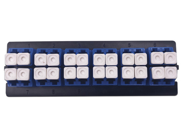 Placa acopladora para Distribuidor de Fibra Óptica LP-ODF-8024, incluye 12 acopladores LC Dúplex Para fibra Monomodo.