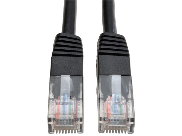 Cable de Red Tripplite Cat5e UTP, 30.5 cm. Color Negro.