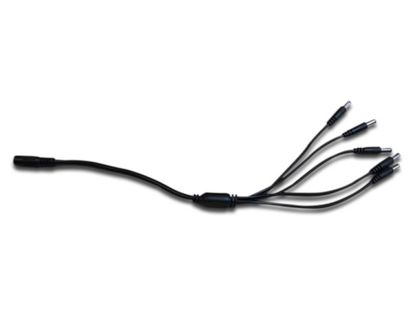 Divisor de energía Saxxon tipo pulpo con 4 conectores machos de 20cm.