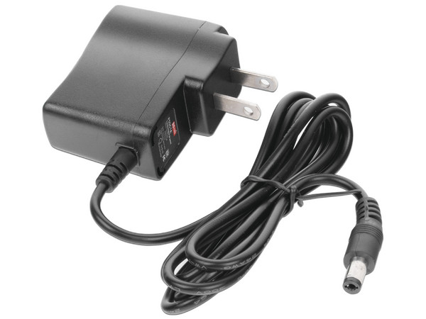 Fuente de Poder EPCOM P5DC1A de 5 V, Voltaje de entrada de 100-240 V, Certificación NOM. Color Negro.