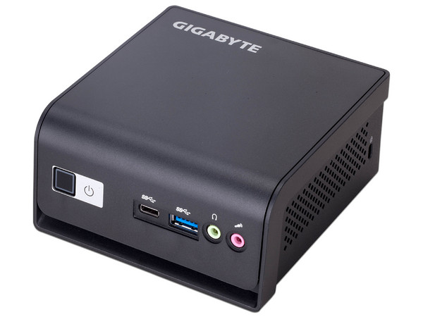 Pc Mini Gigabyte Barebone GB-BMCE-4500C (rev. 1.0),Procesador Intel Celeron N 4500 (hasta 2.8 Ghz),Memoria de hasta DDR4 16Gb, Soporta Almacenamiento de 2.5",Slot M.2, Bluetooth, Wi-Fi, Soporta 4k,Soporta Windows 10 (64 bits),Color Negro.