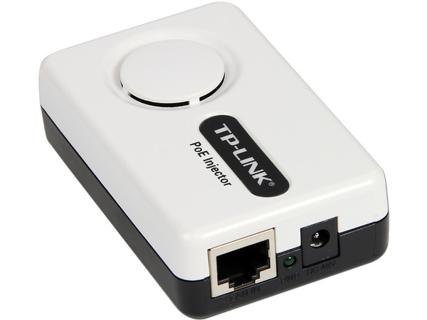 Adaptador Emisor Tp-LinK PoE Injector, une la señal de datos de un switch junto con la energía de un adaptador de corriente para ofrecer una salida PoE. 