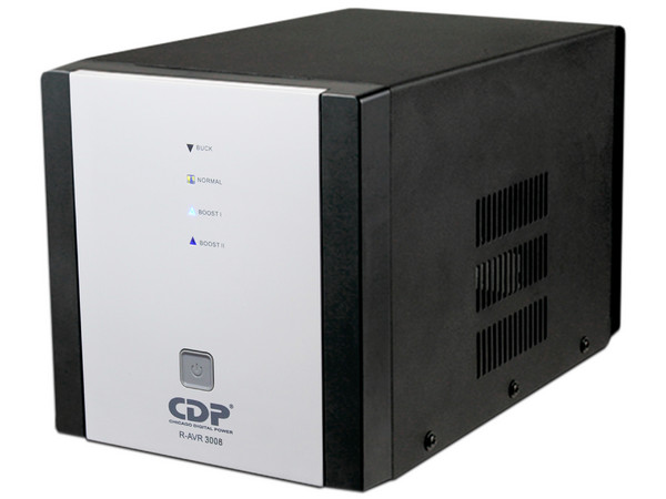 Regulador CDP R-AVR3008 de 3000VA / 1500W, con 8 Tomas NEMA 5-15R y 1 Nema 5-20R, Protección sobretensión 525J, Certificación RETIE/NOM.